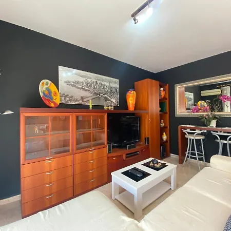 Suis Apartment